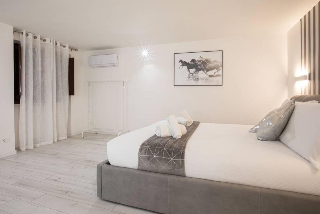 Unforgettable Split Level Jacuzzi Suite Navona - Top Collection 罗马 外观 照片