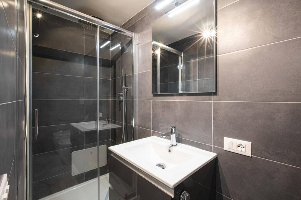 Unforgettable Split Level Jacuzzi Suite Navona - Top Collection 罗马 外观 照片